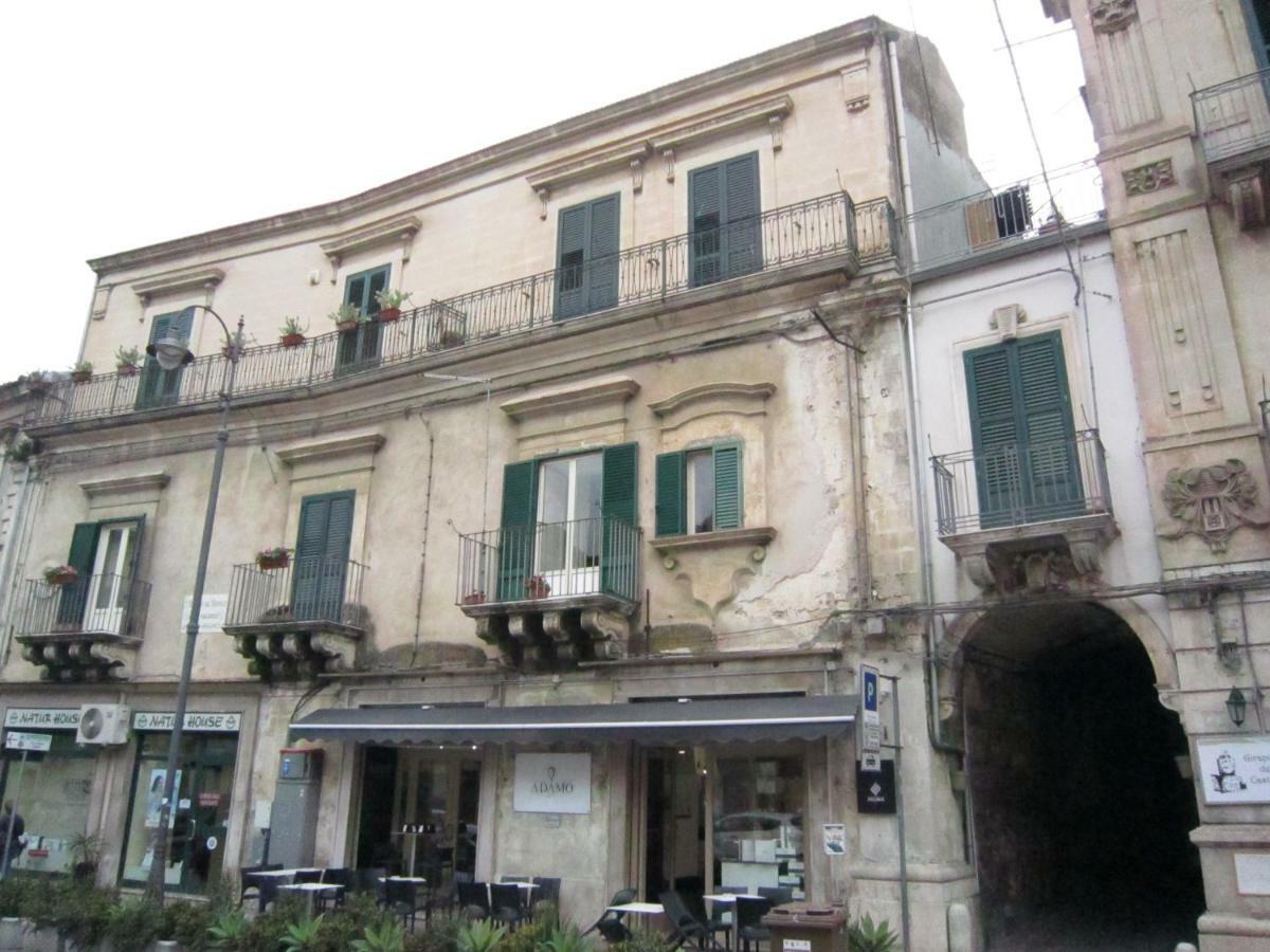 Casa Vacanze Mafalda Apartment Modica Bagian luar foto